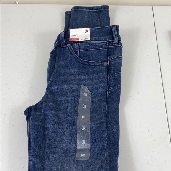 Express Denim Perfect Lift Mid Rise Legging - Picture 5 of 8